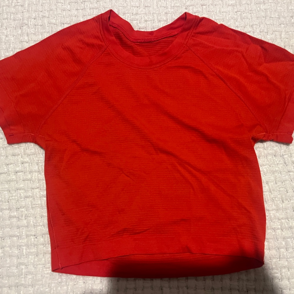 Women’s Lululemon Cropped Swiftly Top